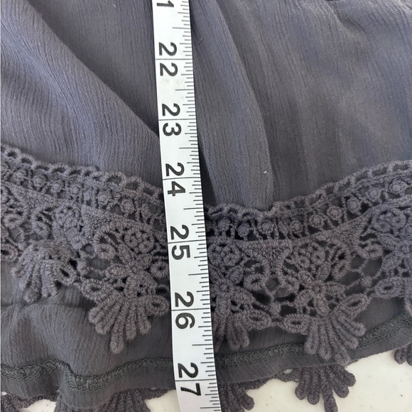 Knox Rose Green and Gray Embroidered Tops - Picture 14 of 15